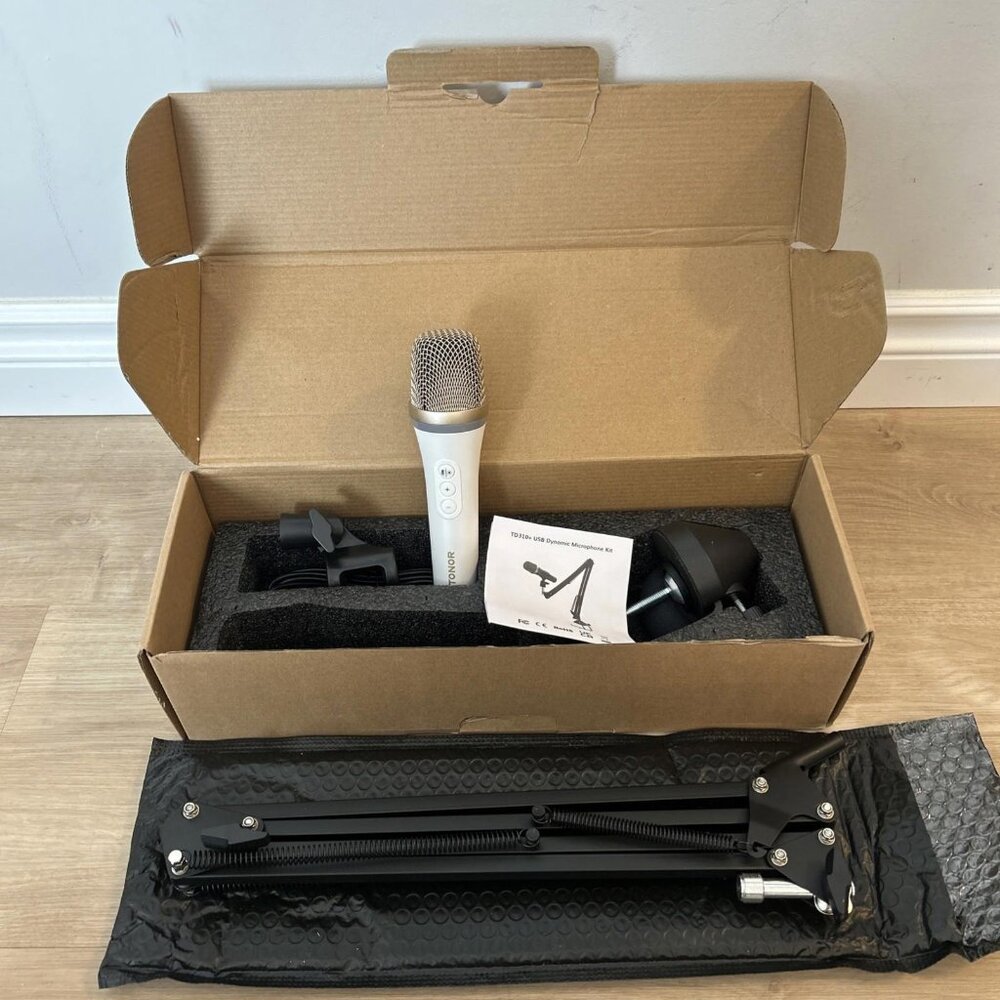 TONOR TD310 USB Dynamic Microphone and Stand